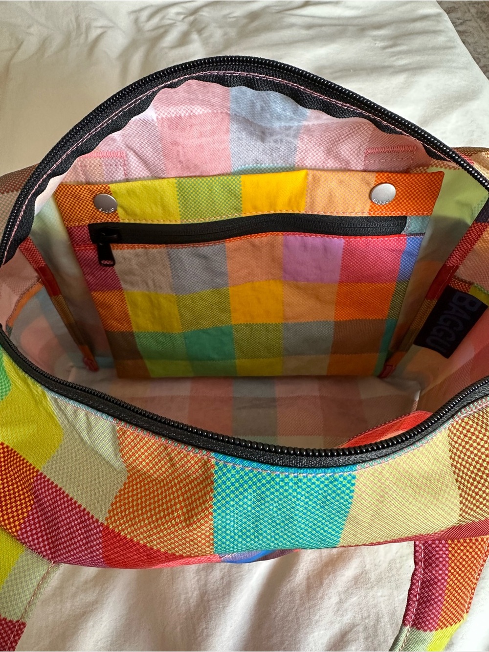 NWT BAGGU Madras Everyday Cloud Bag (ECB) - Picture 8 of 11